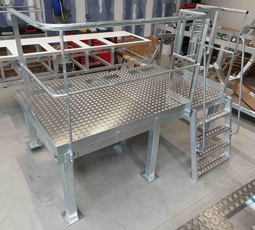 Passerelle et accès inox